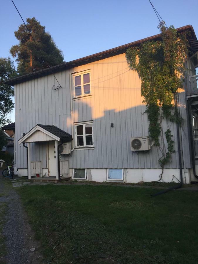 Skarer Veie 58 Apartamento Lorenskog Exterior foto
